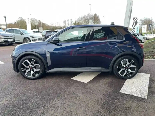 Renault 5 renault  e-tech electrique 10 ch autonomie confort — photo 2