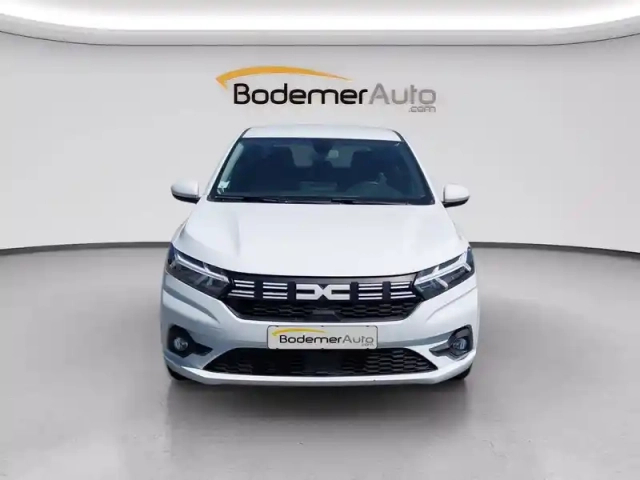 Dacia Sandero sce 65 — photo 8