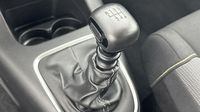 Citroen C3 1.2 PureTech 110ch S&S Shine Business 124g — photo 14