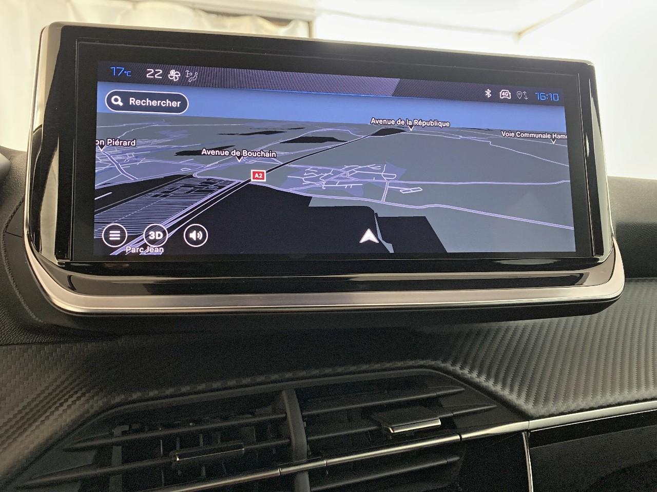 Peugeot 2008 hybrid 145 ch e-dcs6 allure — photo 16