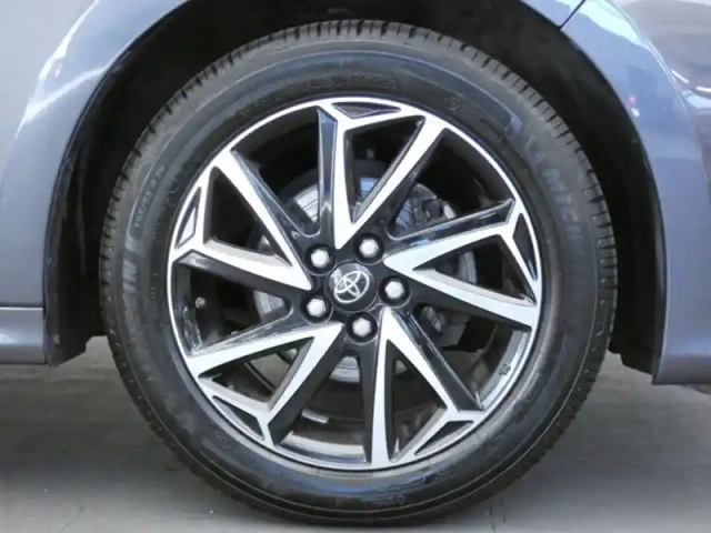 Toyota Yaris 120 vvt-i design — photo 6