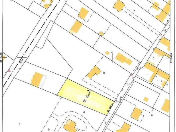 Terrain 1200 m²