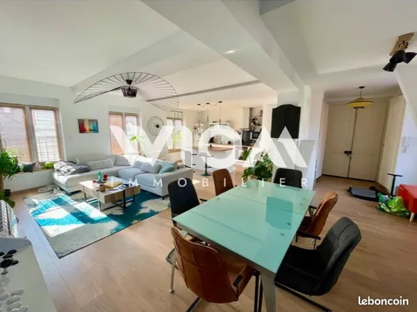 Duplex 5 pièces 130 m²