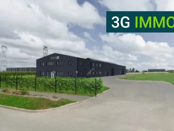 Local 1 pièce 372 m²