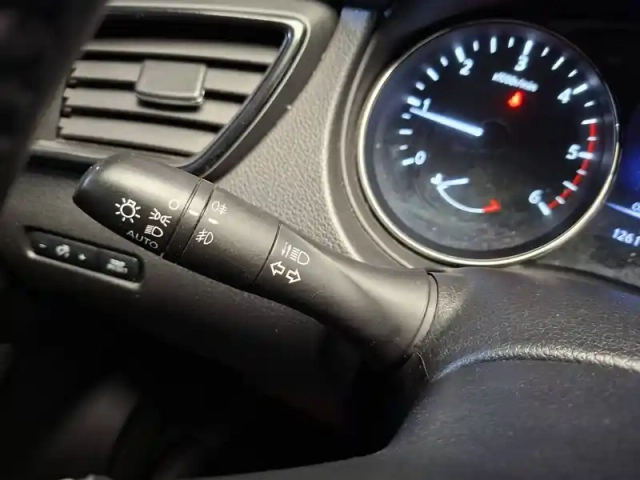 Nissan X-Trail dci 150 7pl — photo 31