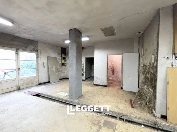 Immeuble 150 m²