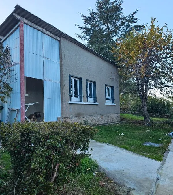 Photo 1