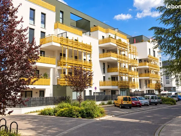 Appartement t3 - terrasse - parking - cave