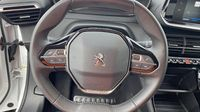 Peugeot 2008 1.2 PureTech 100ch S&S Style — photo 12