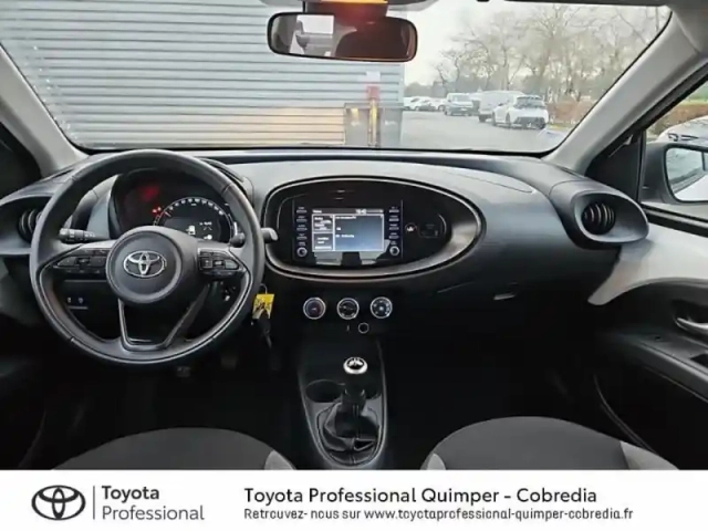 Toyota Aygo X 1.0 vvt-i 72ch dynamic my23 — photo 23