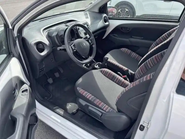 Citroën C1 vti 72 s&amp;s feel — photo 16