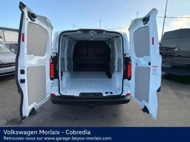 Volkswagen Transporter fg van l1 2.0 tdi 110ch business — photo 12