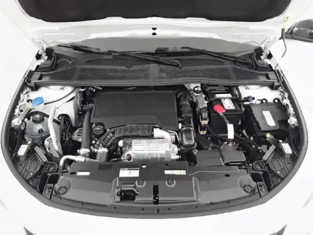 Peugeot 308 puretech 130ch s&amp;s eat8 — photo 21