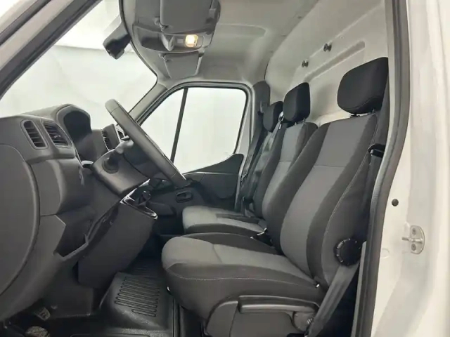 Renault Master fgn trac f3500 l2h2 blue dci 135 — photo 15
