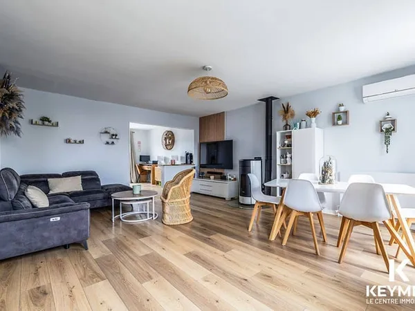 Maison 7 pièces 137 m²