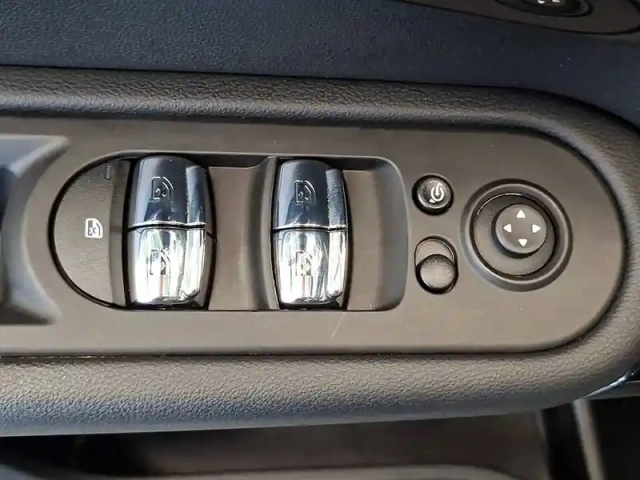 Mini Mini countryman 125 - 95 ch all4 bva6 — photo 30