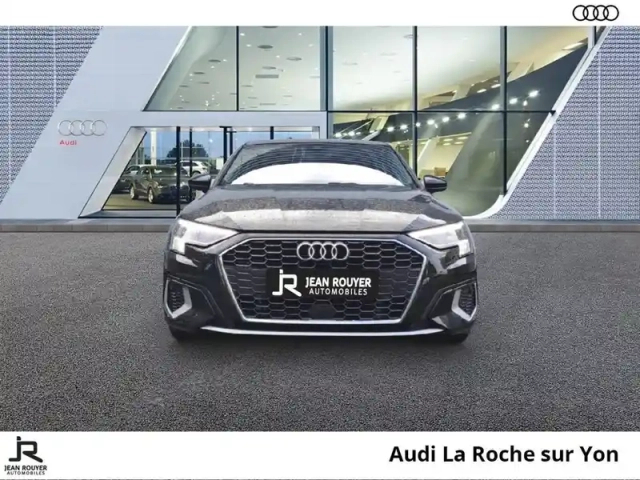 Audi A3 sportback 40 tfsie 204 s tronic 6 — photo 9