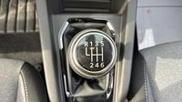 Renault Clio 1.0 TCe 90ch Evolution - 24 — photo 15