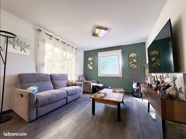 Maison 7 pièces 110 m²