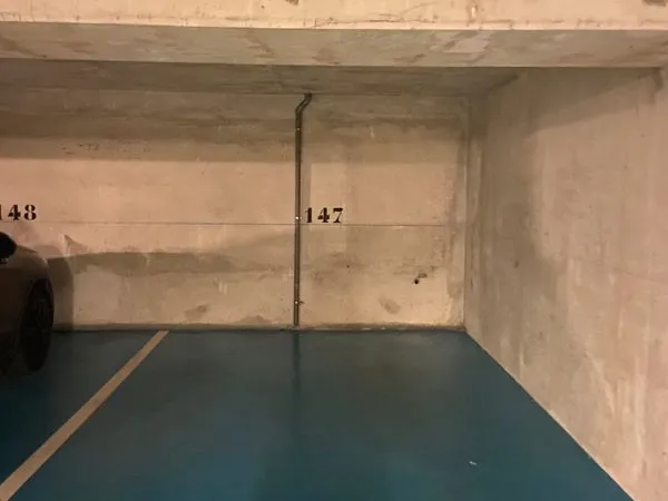 Parking Pleyel