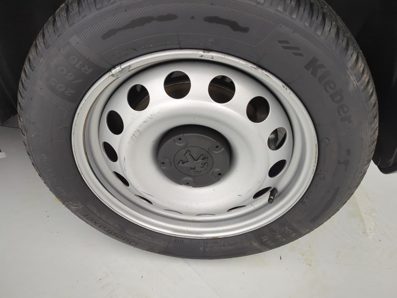 Peugeot Partner fourgon m 650 kg bluehdi 100 s&s bvm6 — photo 24