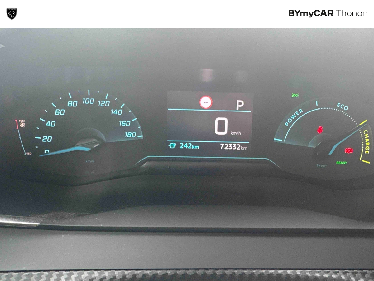 Peugeot 2008 Electrique 136 ch — photo 24