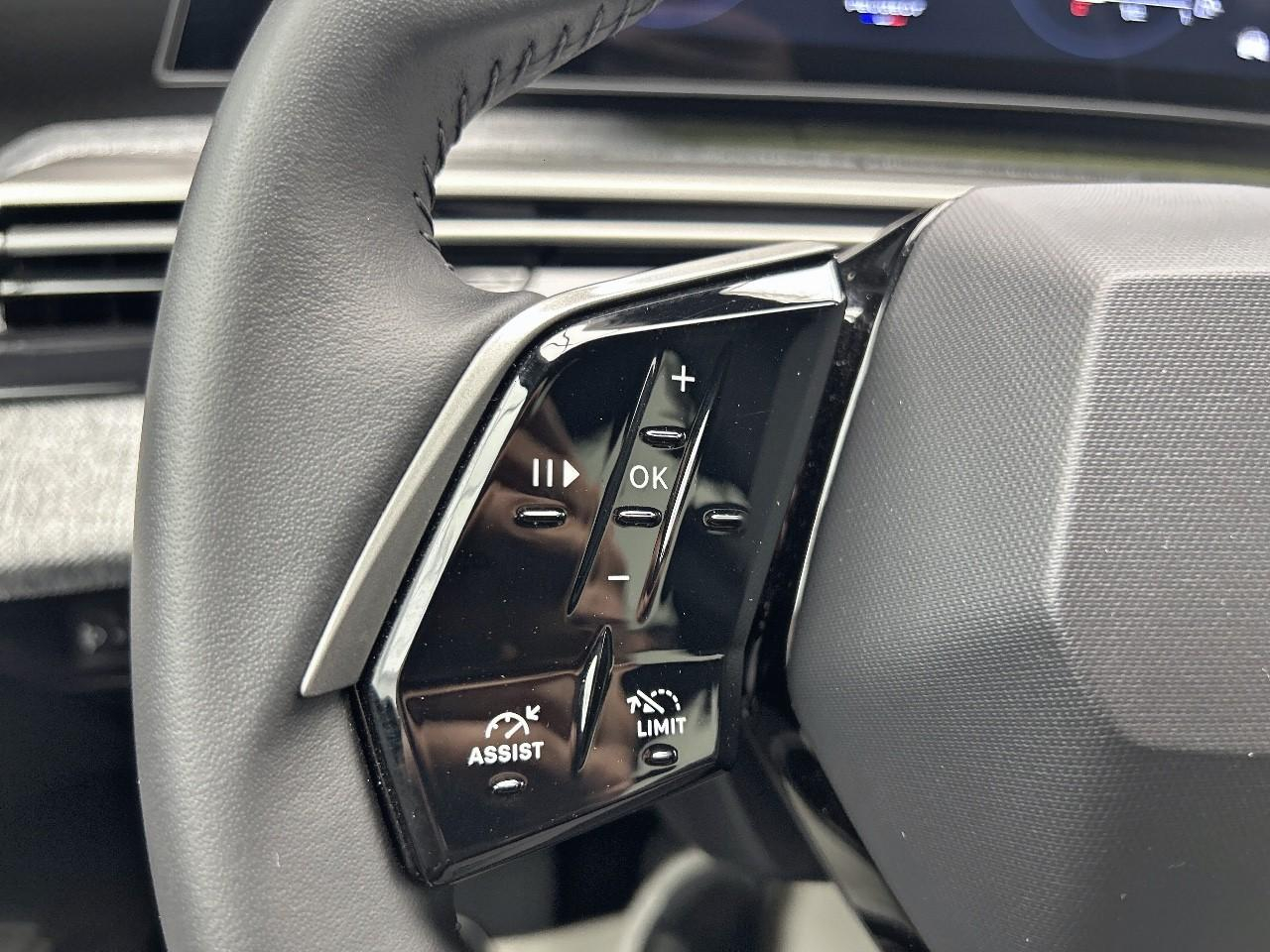 Peugeot 3008 hybrid 145 e-dcs6 allure — photo 31