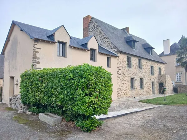 Maison 7 pièces 180 m²