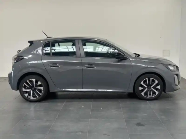 Peugeot 208 1.2 100 s&amp;s active — photo 4
