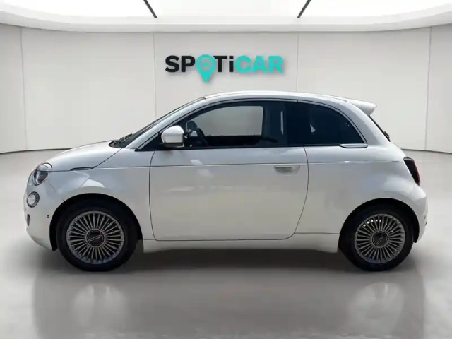Fiat 500 e 118ch my23 — photo 2
