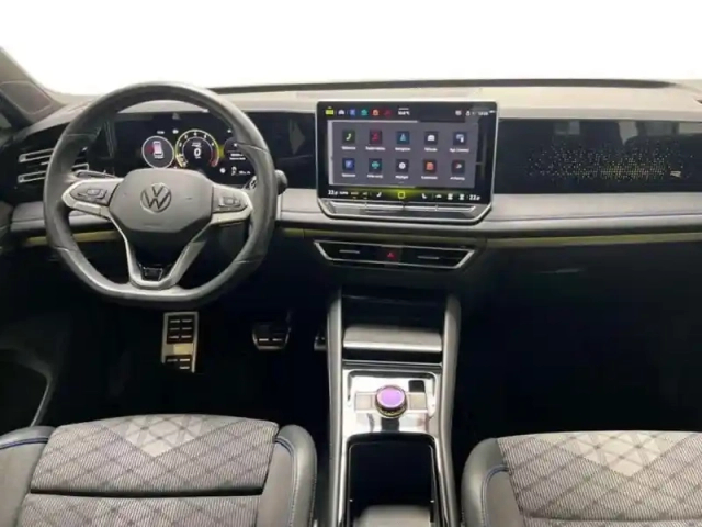 Volkswagen Tiguan 1.5 etsi 150ch dsg7 r-line — photo 8