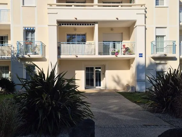 Adorable T2, La Parée, 200 m de la mer