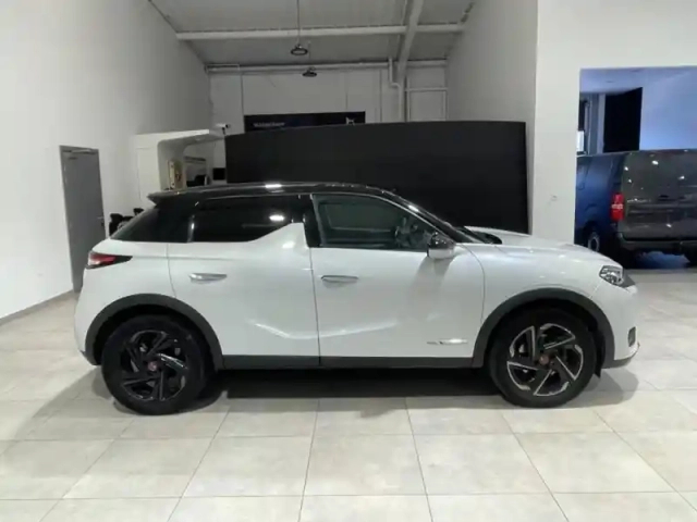 Ds Ds 3 crossback puretech 130ch performance line + automatique 109g — photo 4