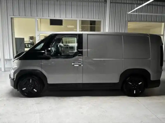 Kia Pv5 cargo l 163ch 71,2kwh plus — photo 3