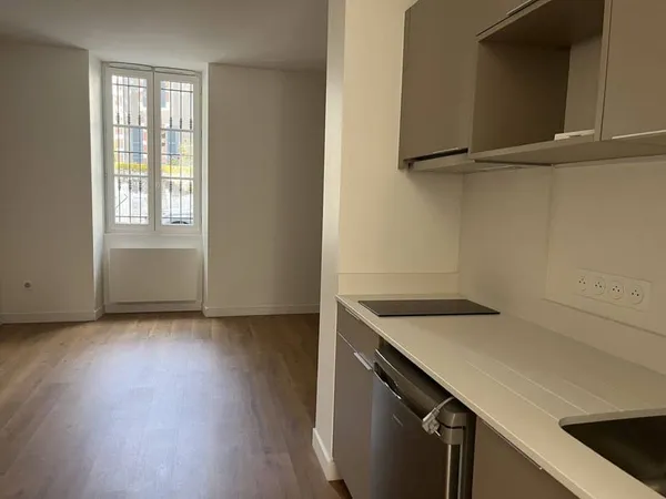 Appartement 1 pièce 28 m²