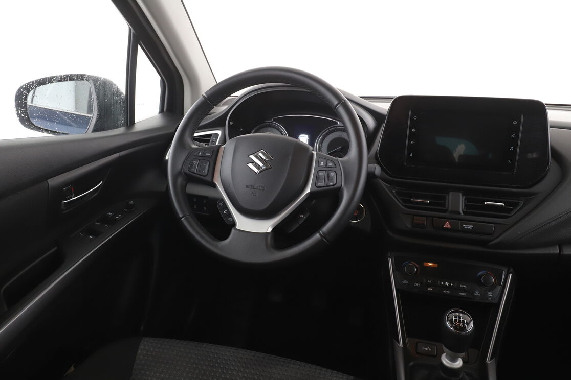 Suzuki S-Cross 1.4 BoosterJet Hybrid Privilege — photo 12