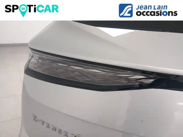 Ds Ds 7 hybride rechargeable e-tense 300 eat8 4x4 — photo 17