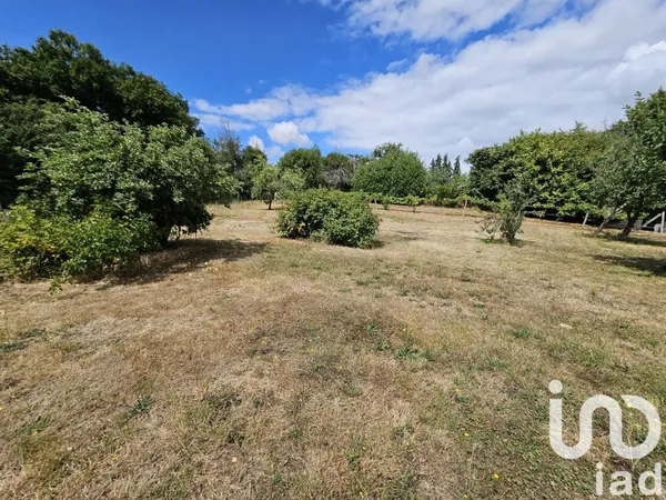 Terrain 963 m²