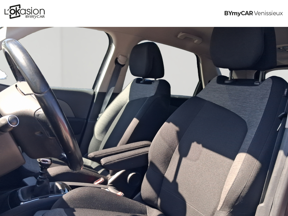 Citroen C4 Spacetourer BlueHDi 130 S&amp;S BVM6 — photo 11