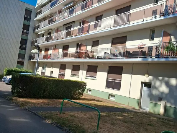 A Vendre appartement T4