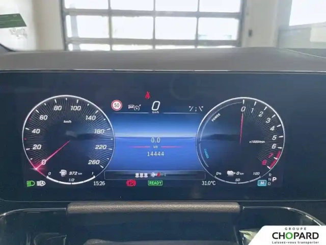 Mercedes Gla 250 e hybrid eq 8g-dct — photo 17