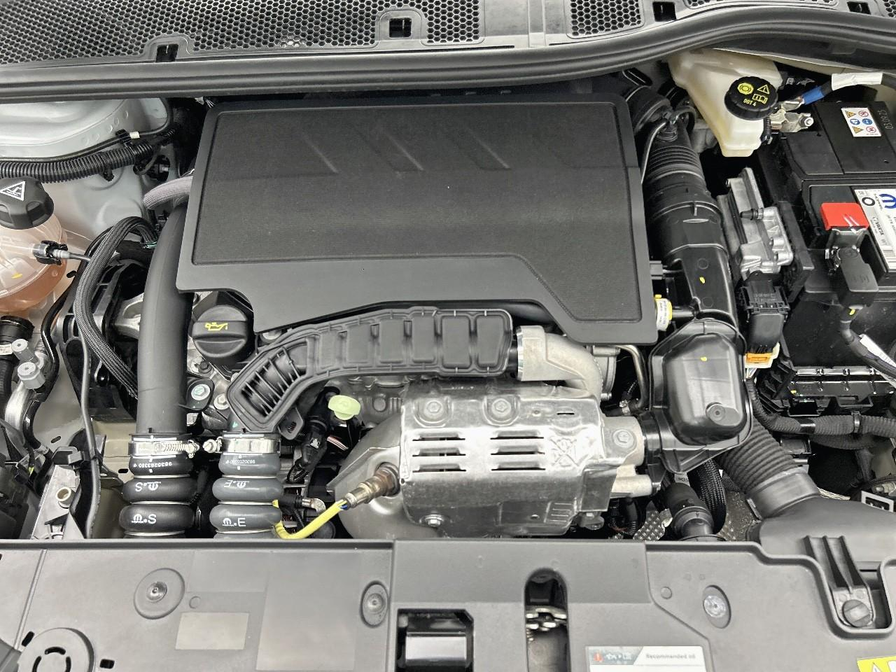 Peugeot 208 100 s&s bvm6 business — photo 15