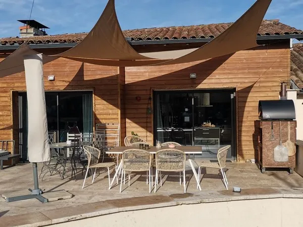 Maison 5 pièces 160 m²