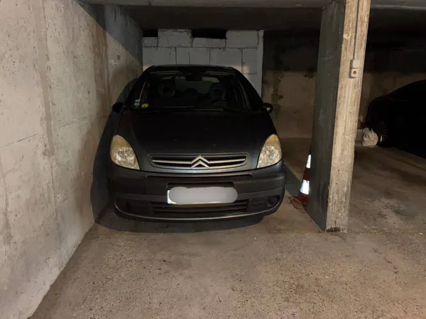 Parking 10 m²