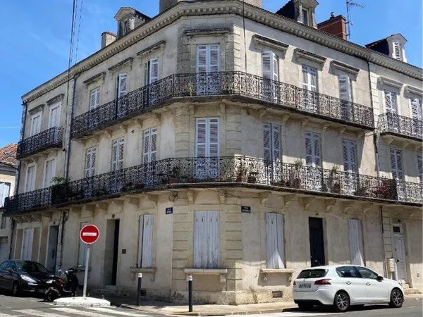 Appartement T2 ou Local profession libérale - Centre Ville