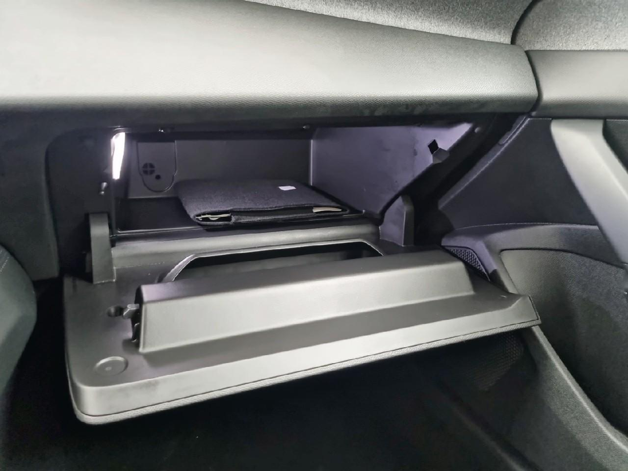 Peugeot 308 puretech 130ch s&s eat8 allure pack — photo 34