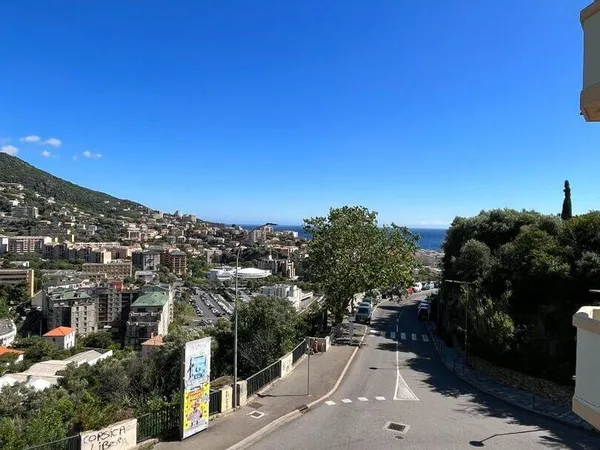 Appartement 3 pièces 85 m²