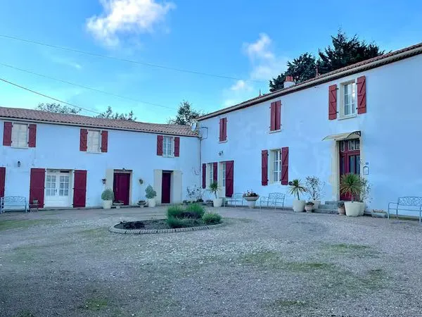 Location maison ancienne mitoyenne