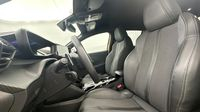 Peugeot 208 1.2 PureTech 130ch S&S GT EAT8 — photo 9