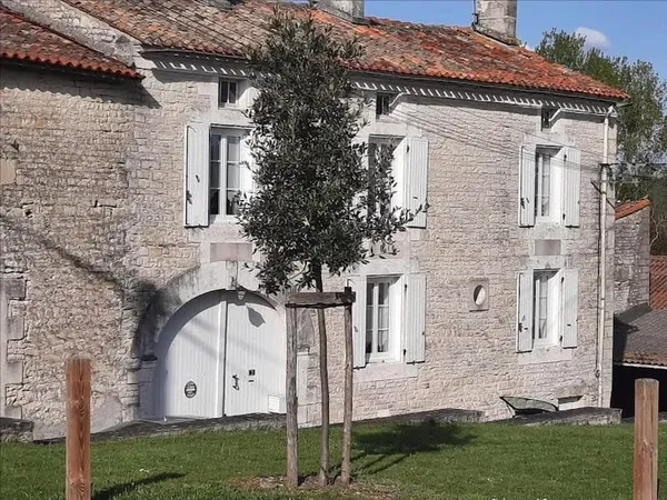 Propriété 6 pièces 123 m²
